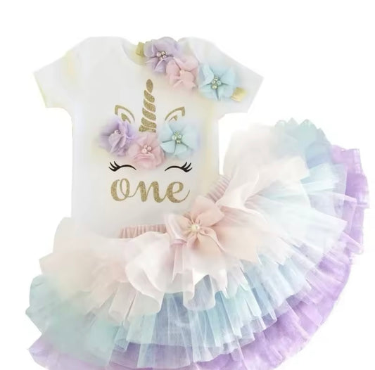 1st Birthday Outfit - Unicorn